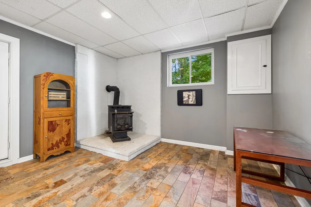 240 Harpeth Hills Dr Kingston Springs, TN 37082