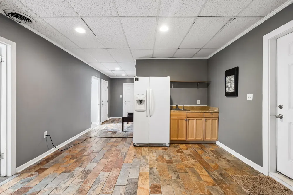 240 Harpeth Hills Dr Kingston Springs, TN 37082