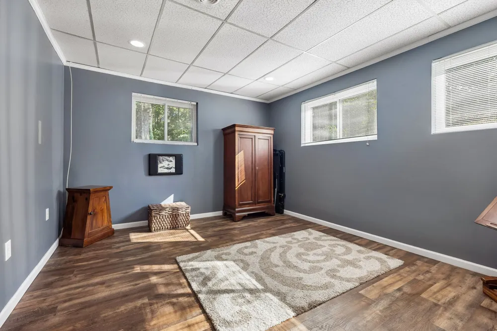 240 Harpeth Hills Dr Kingston Springs, TN 37082