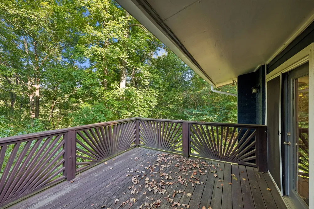 240 Harpeth Hills Dr Kingston Springs, TN 37082