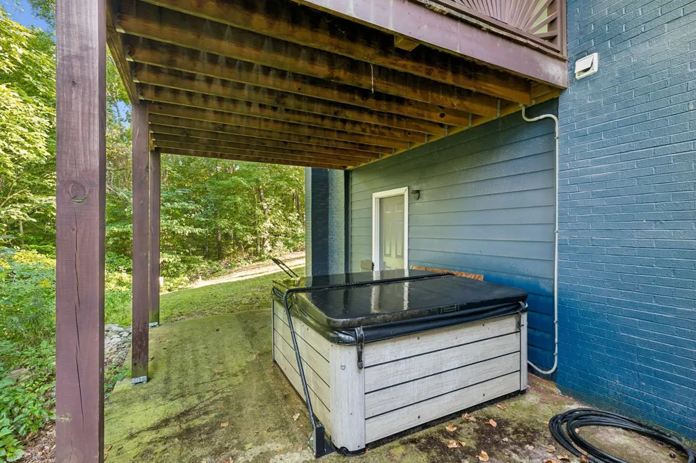 240 Harpeth Hills Dr Kingston Springs, TN 37082