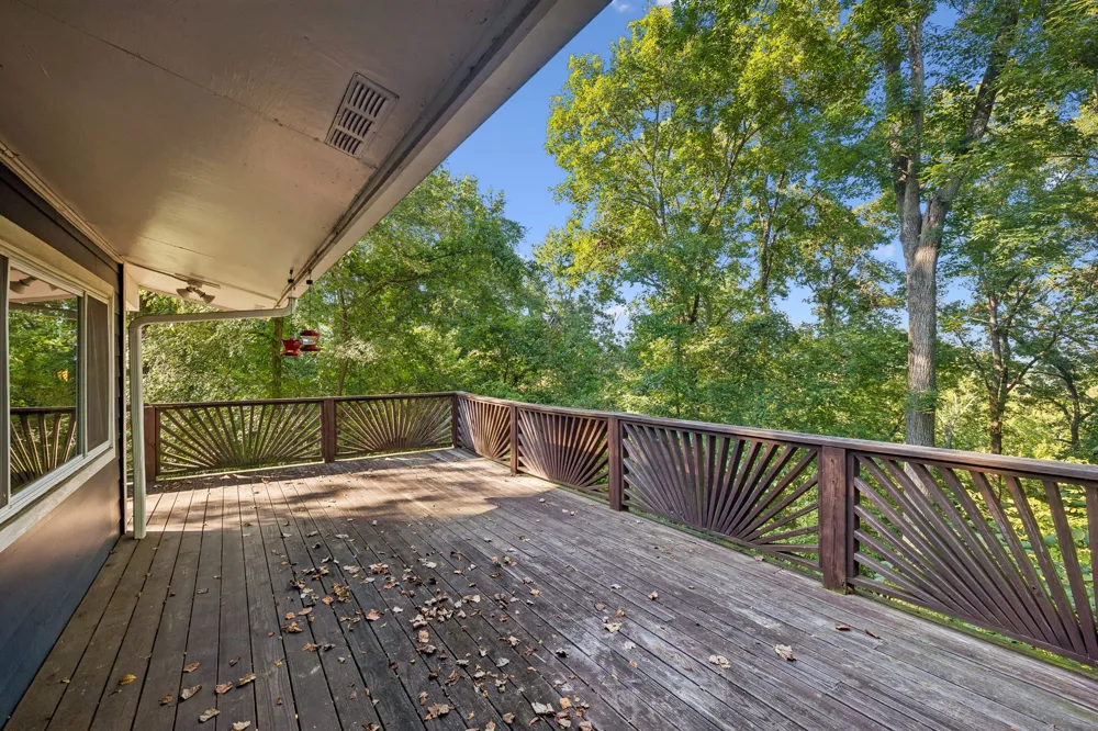 240 Harpeth Hills Dr Kingston Springs, TN 37082