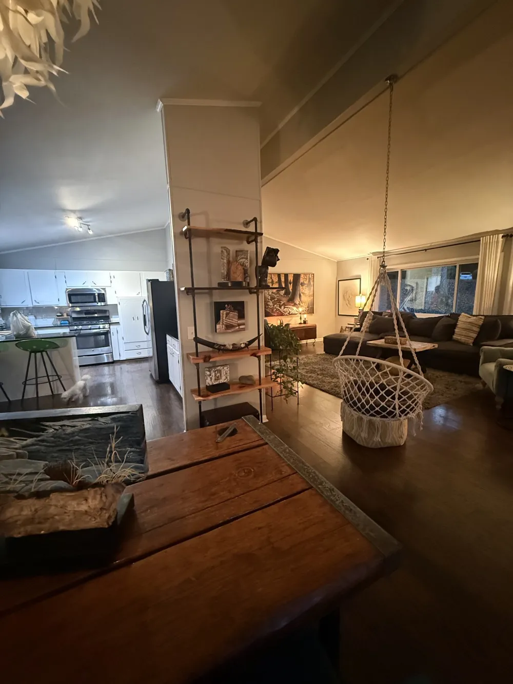 240 Harpeth Hills Dr Kingston Springs, TN 37082