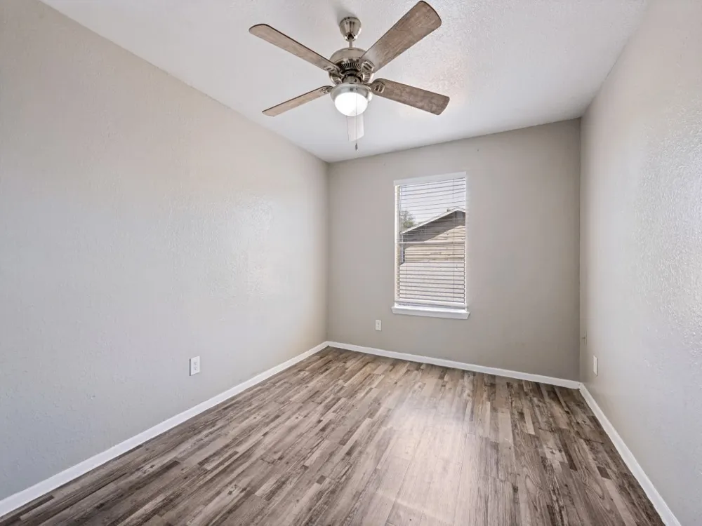 1122 Millview Drive #702 Arlington, TX 76012