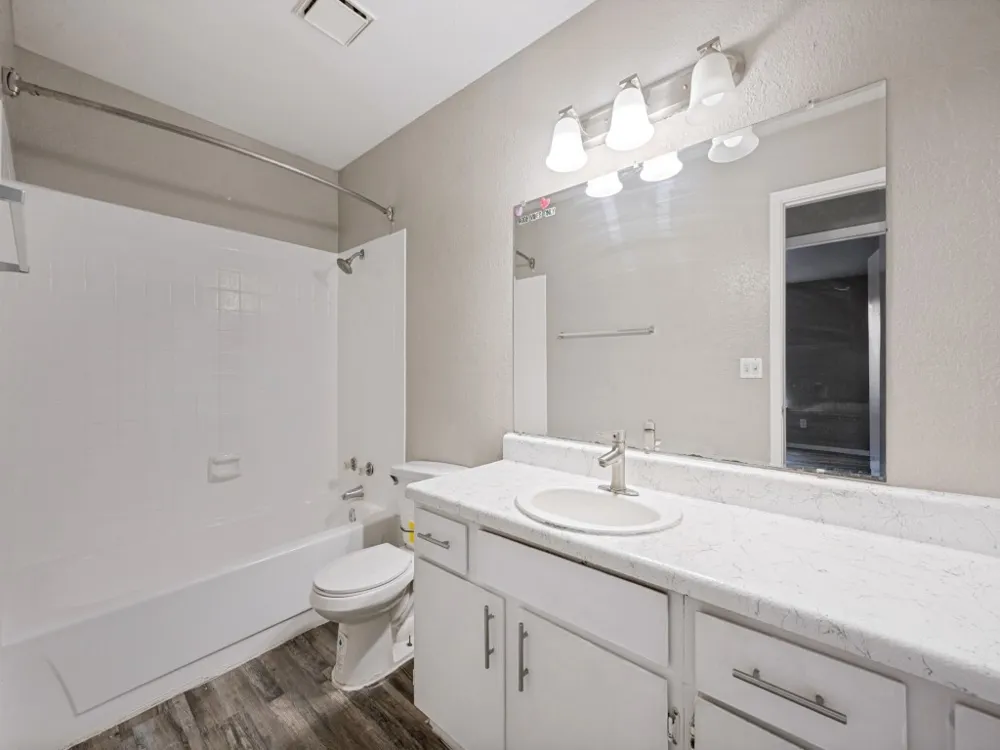 1122 Millview Drive #702 Arlington, TX 76012