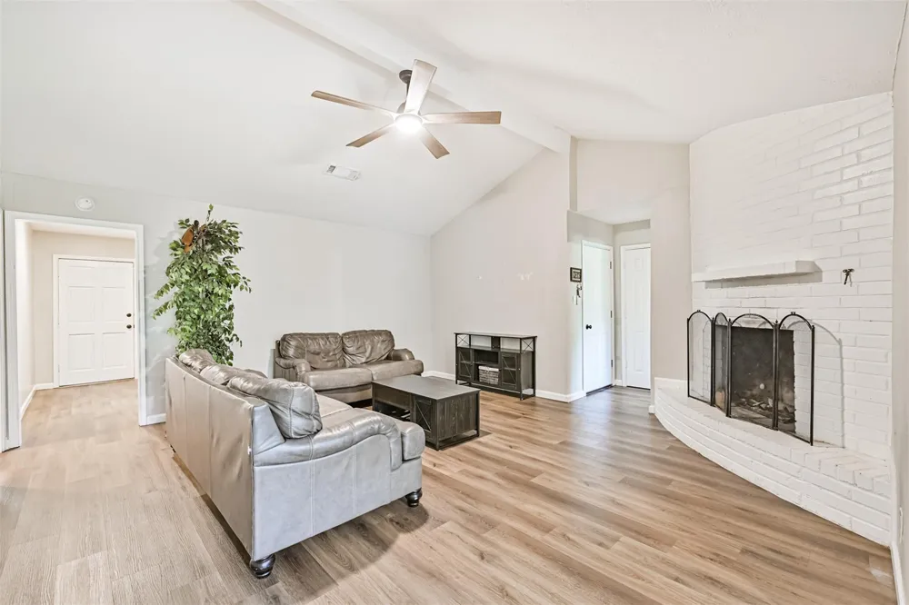15711 Sea Liner Drive Houston, TX 77062