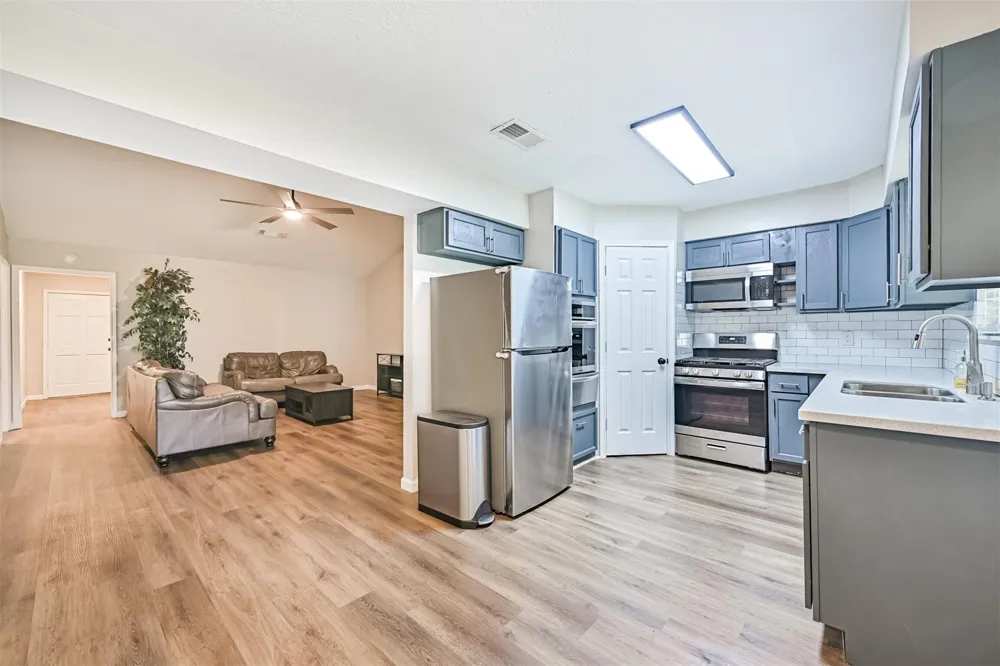 15711 Sea Liner Drive Houston, TX 77062