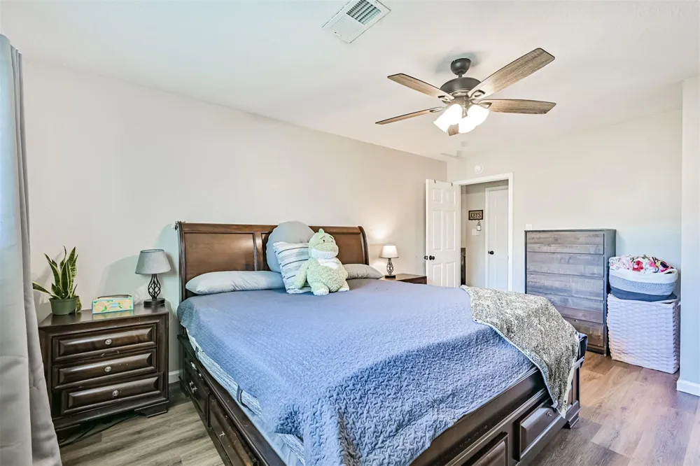 15711 Sea Liner Drive Houston, TX 77062
