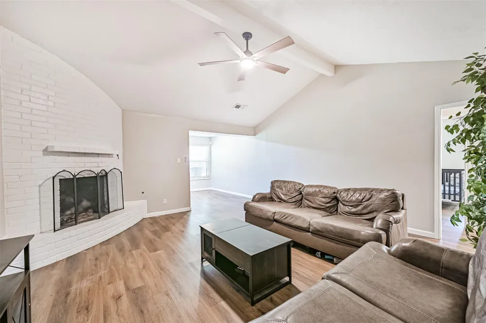 15711 Sea Liner Drive Houston, TX 77062