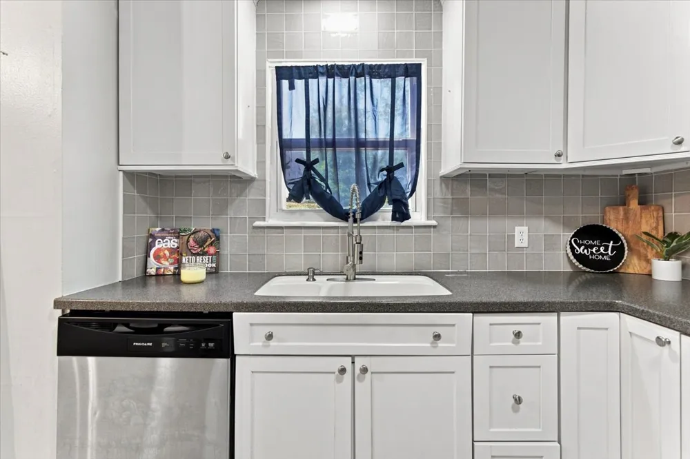 4323 E 68th Street #514 Tulsa, OK 74136