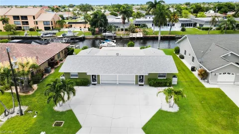 1207 SE 40th Terrace