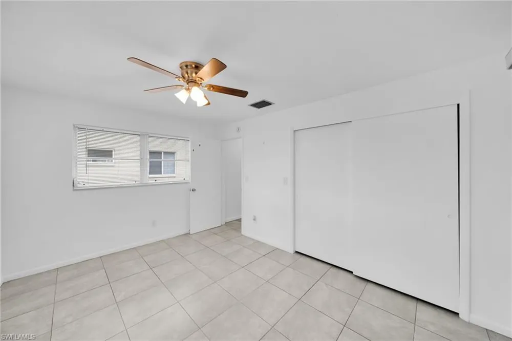 1207 SE 40th Terrace Cape Coral, FL 33904