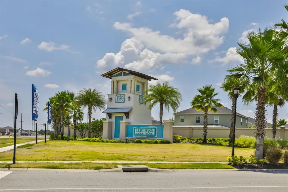 11156 SPRING POINT CIRCLE Riverview, FL 33579