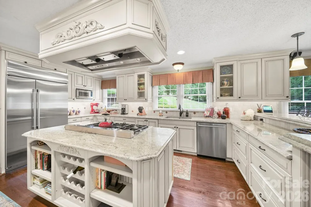 200 Keyhole Court Cramerton, NC 28032