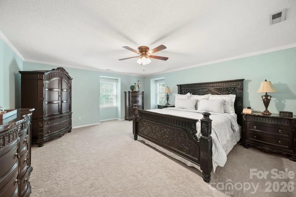 200 Keyhole Court Cramerton, NC 28032