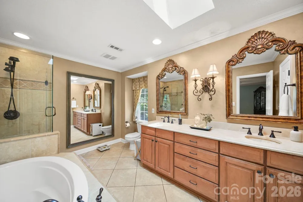 200 Keyhole Court Cramerton, NC 28032