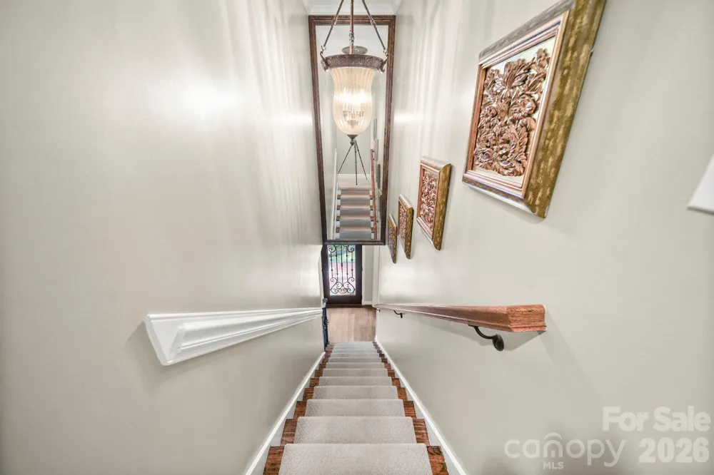 200 Keyhole Court Cramerton, NC 28032