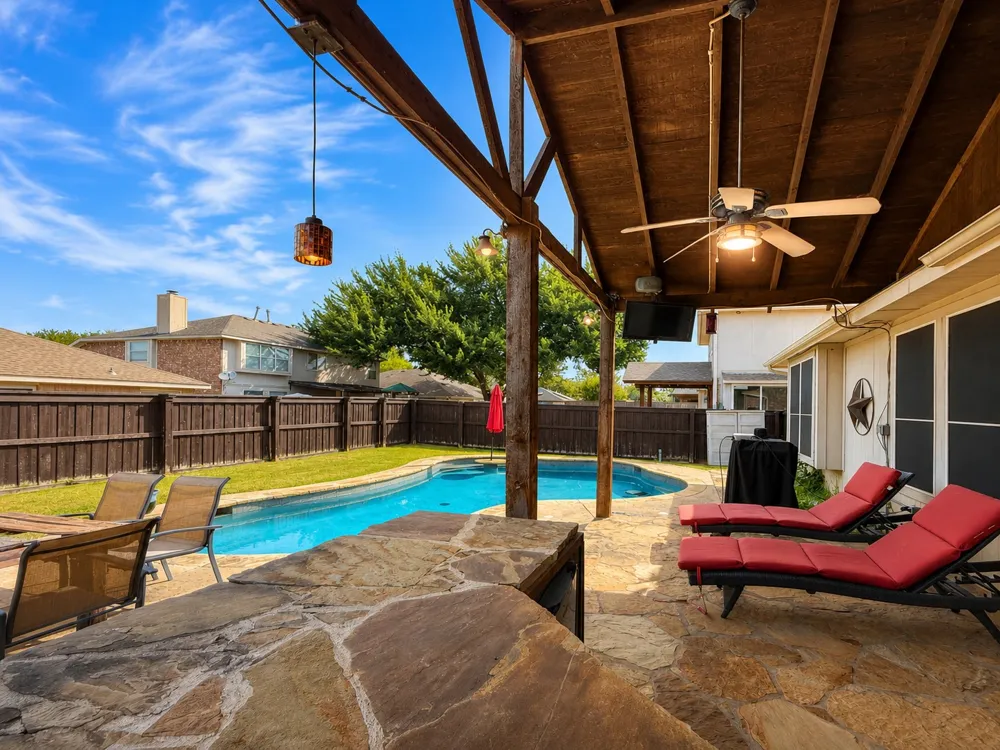 3103 Mason Avenue Corinth, TX 76210
