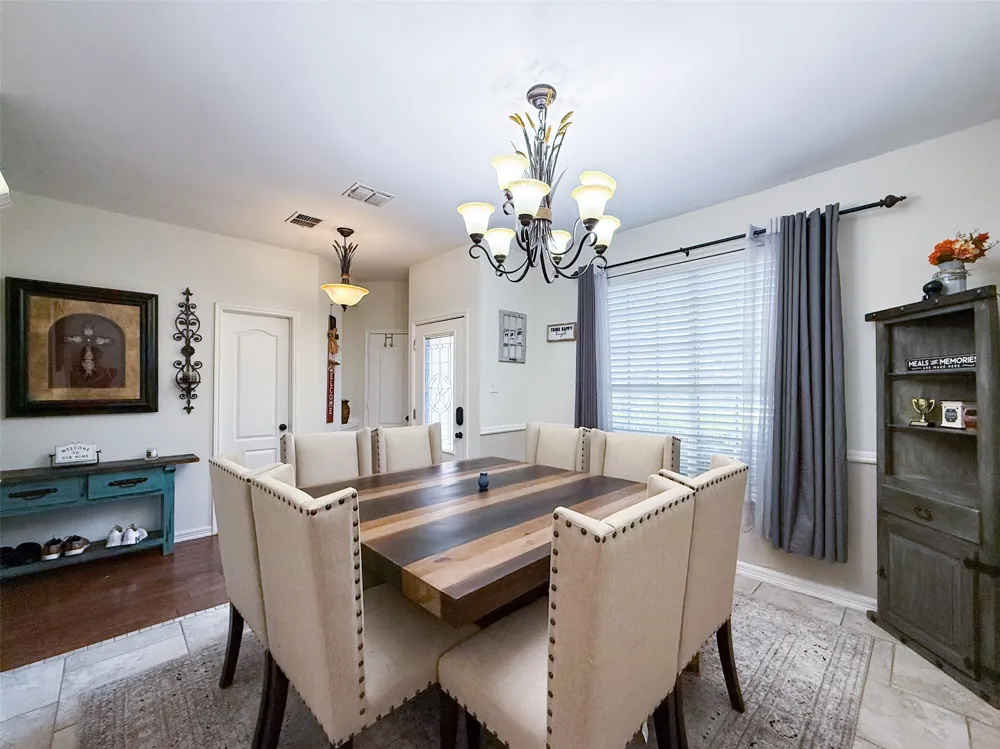 3103 Mason Avenue Corinth, TX 76210