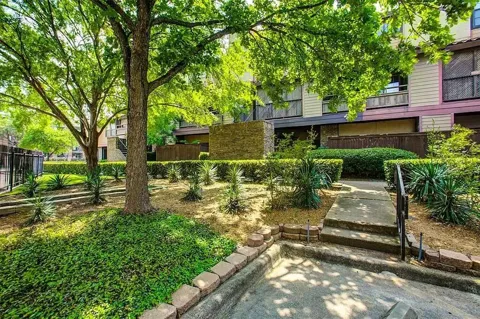 5757 E University Boulevard #22B
