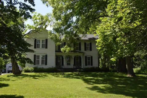 4561 Lake Road