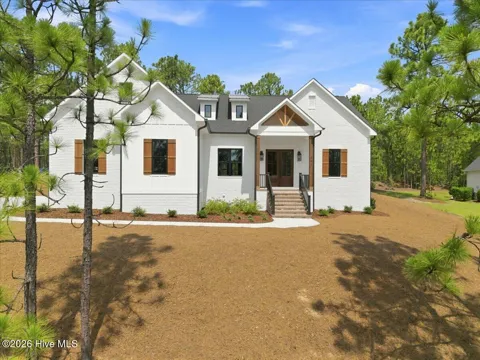 117 Steeplechase Way