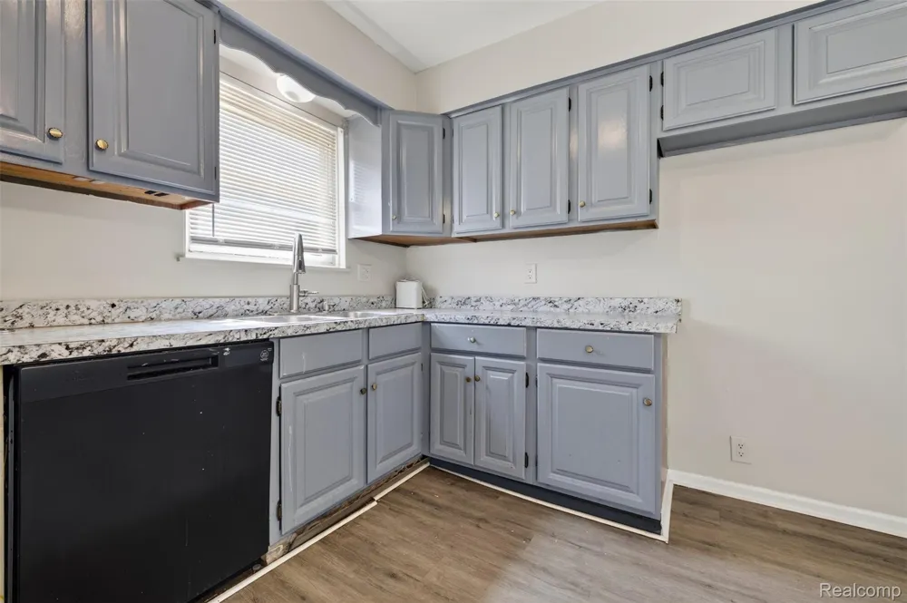 4509 Cheyenne Avenue Flint City, MI 48507