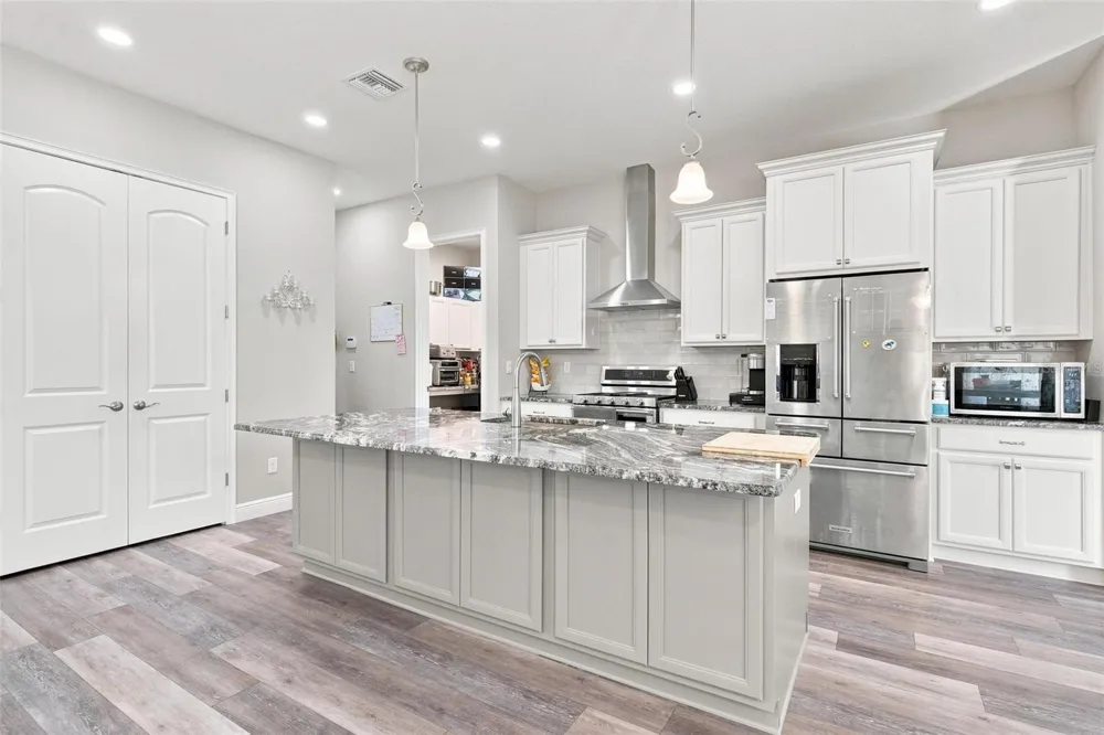 5489 NANTAHALA LANE Lady Lake, FL 32159