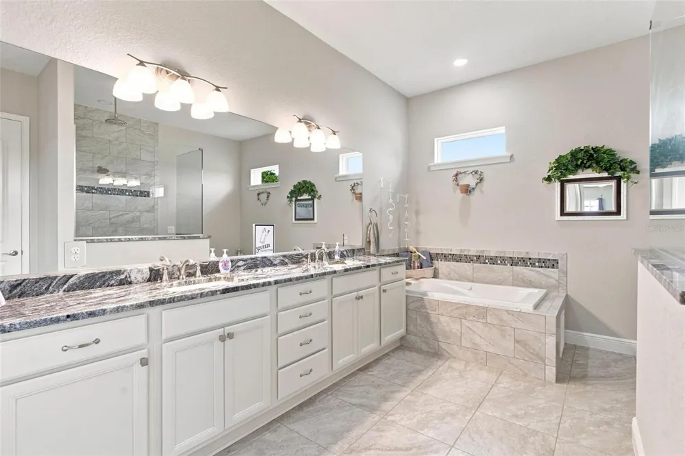 5489 NANTAHALA LANE Lady Lake, FL 32159