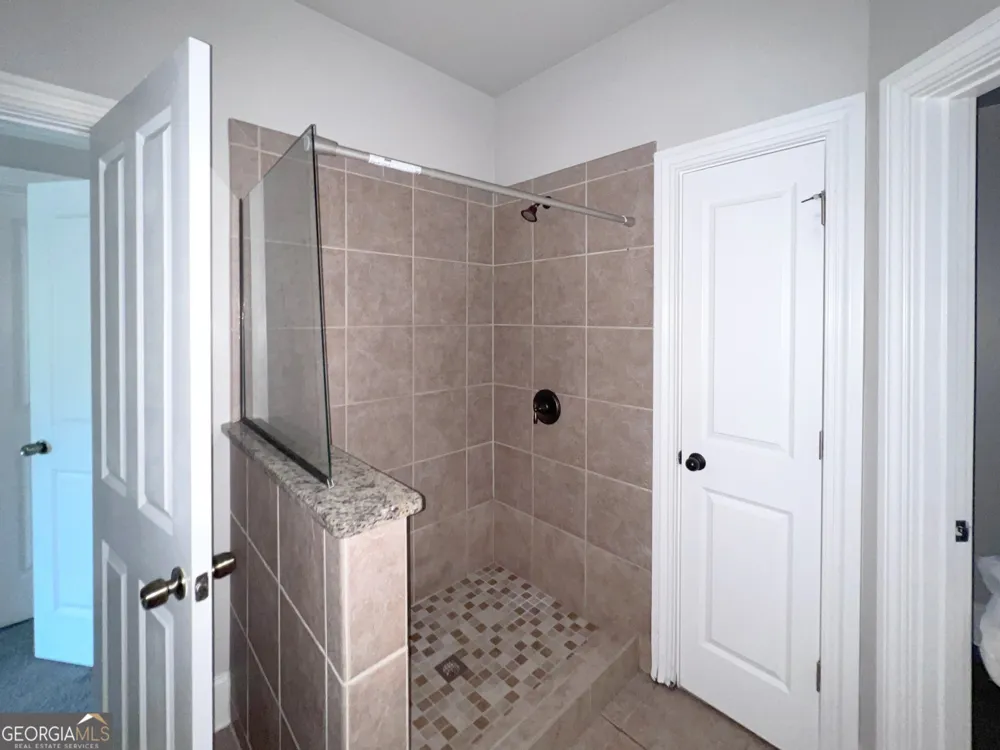 7945 Highland BLF Sandy Springs, GA 30328
