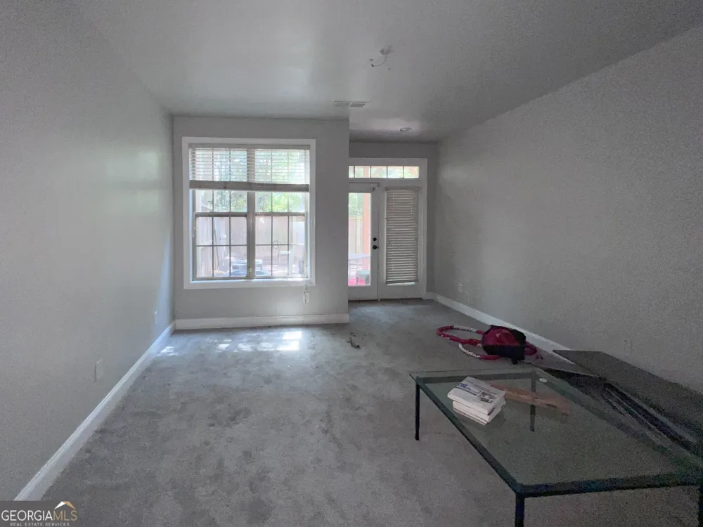 7945 Highland BLF Sandy Springs, GA 30328