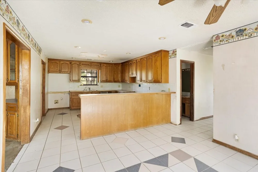 5292 Preston Road Denison, TX 75020