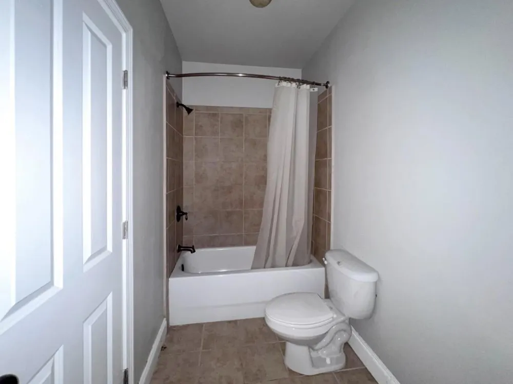 7945 Highland Bluff Sandy Springs, GA 30328