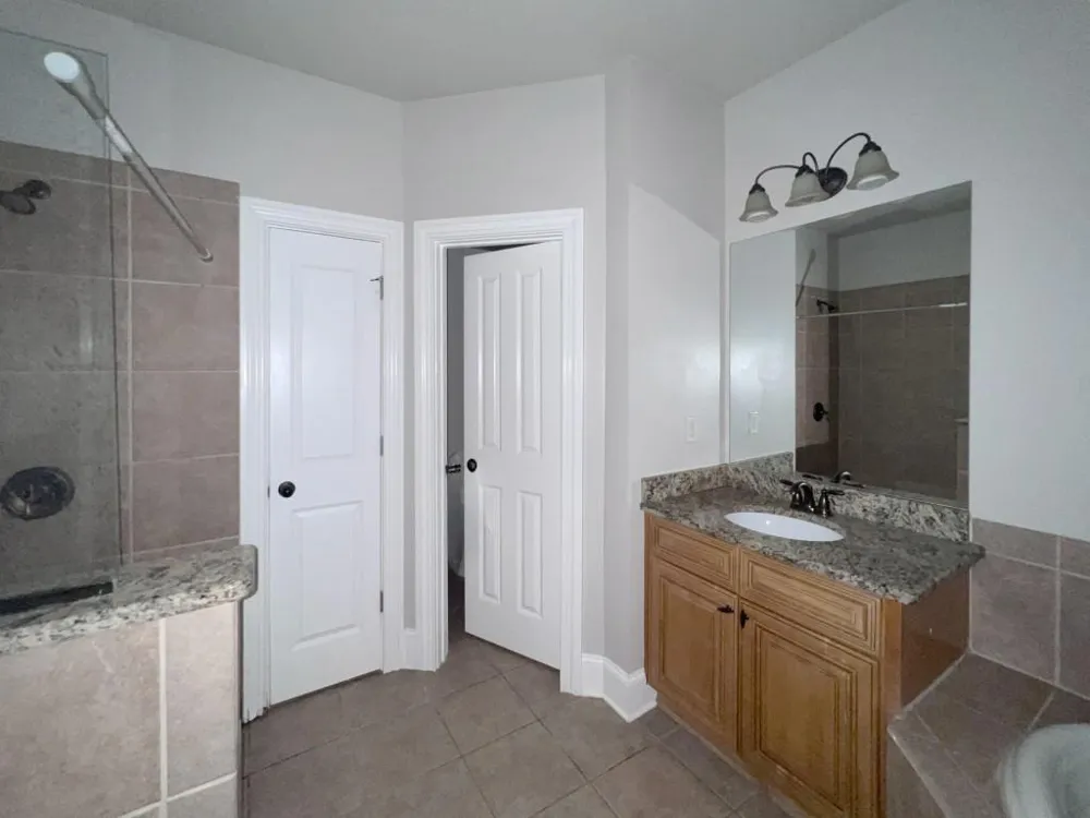 7945 Highland Bluff Sandy Springs, GA 30328