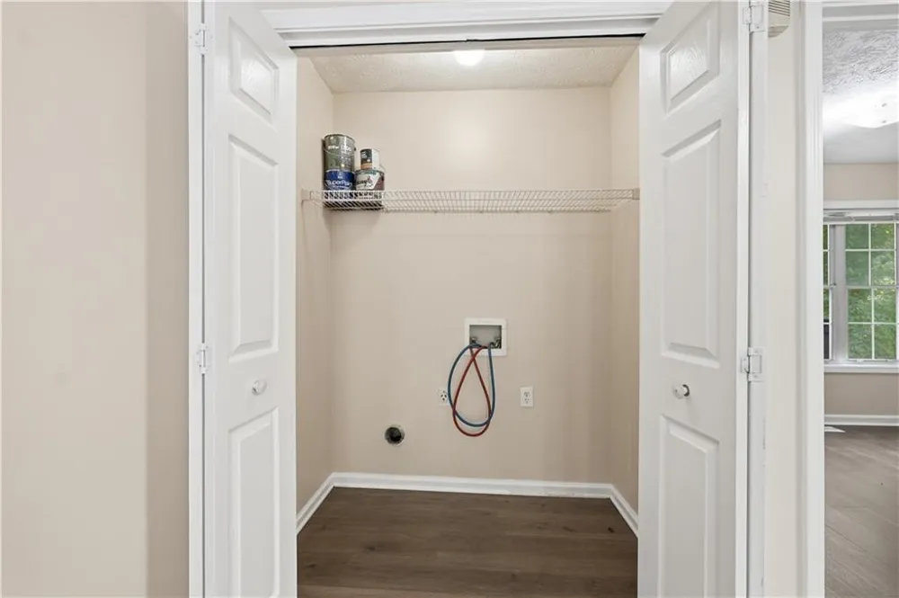 135 Davis Mill Court Lawrenceville, GA 30044