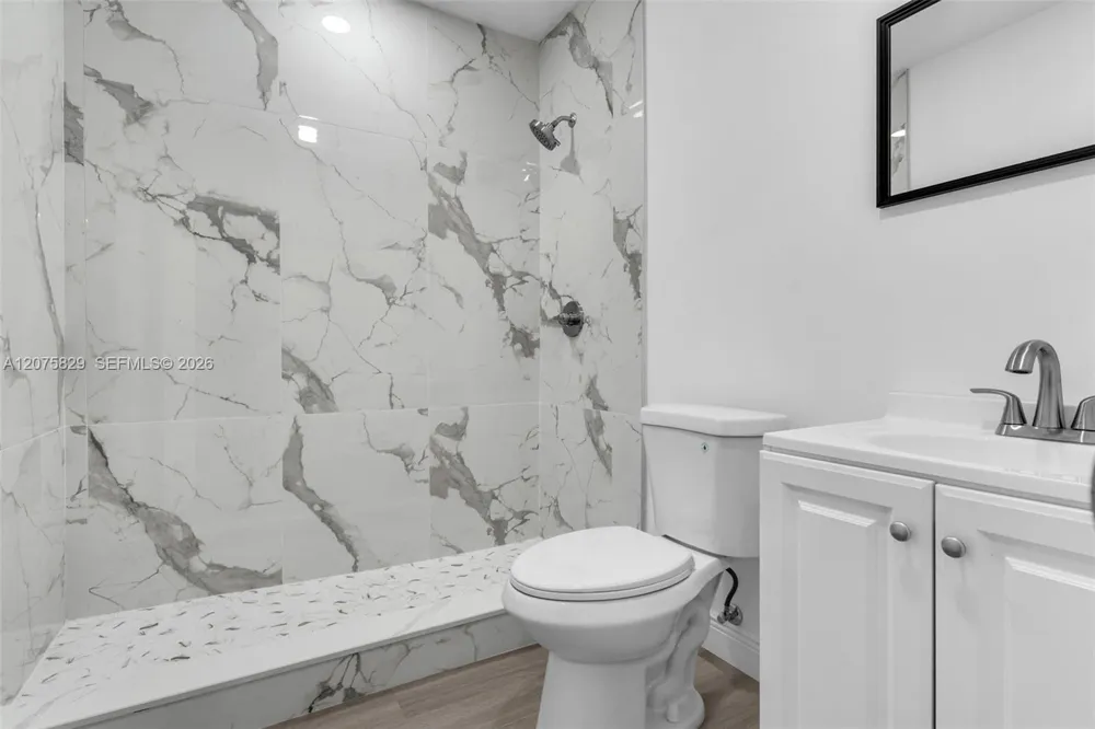 22205 SW 109th Ct ## Miami, FL 33170