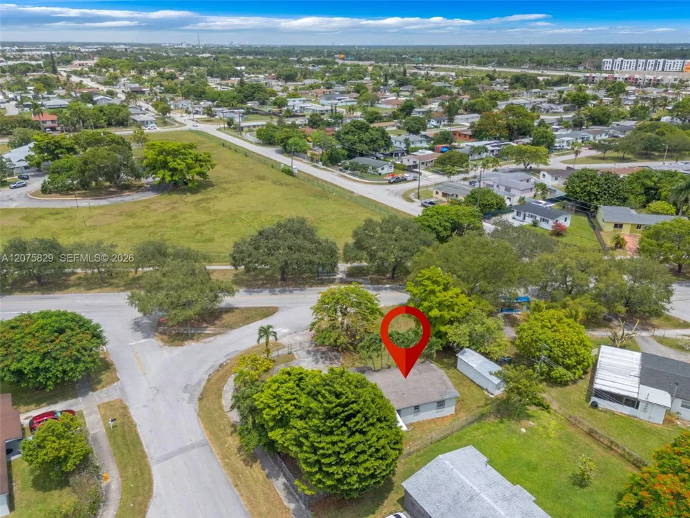 22205 SW 109th Ct ## Miami, FL 33170