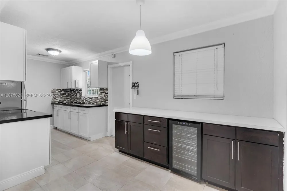22205 SW 109th Ct ## Miami, FL 33170