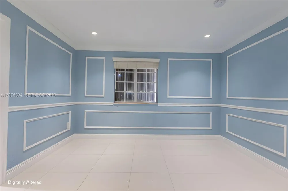 9425 NW 114th Ln #3 Hialeah Gardens, FL 33018