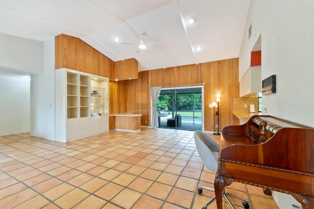 8501 NW 80 STREET Tamarac, FL 33321
