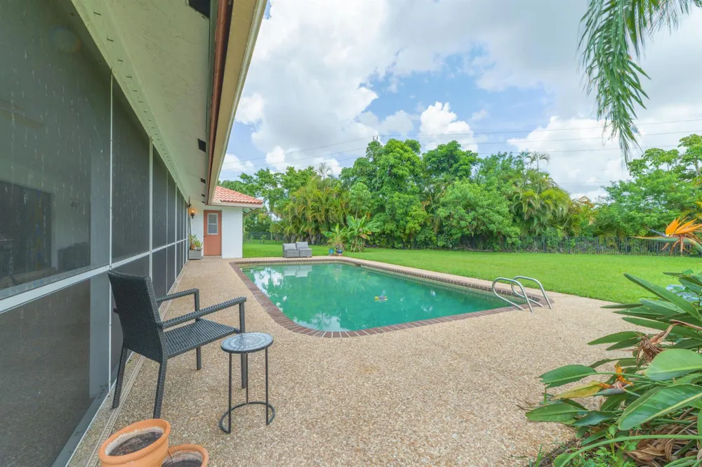 8501 NW 80 STREET Tamarac, FL 33321
