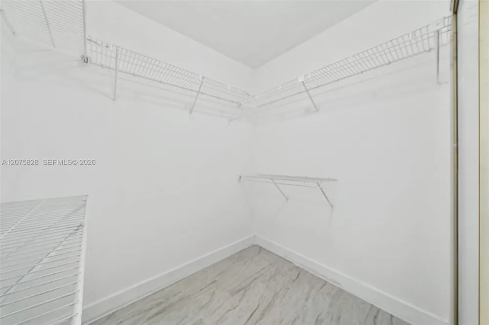 1401 NE 9th St #26 Fort Lauderdale, FL 33304