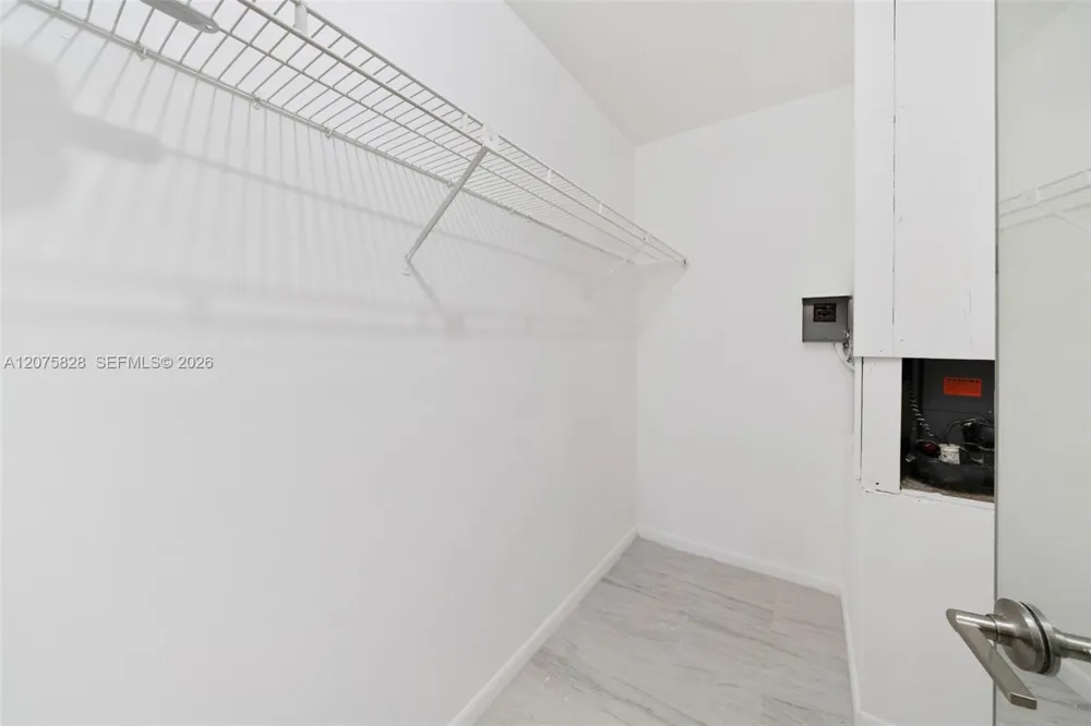 1401 NE 9th St #26 Fort Lauderdale, FL 33304