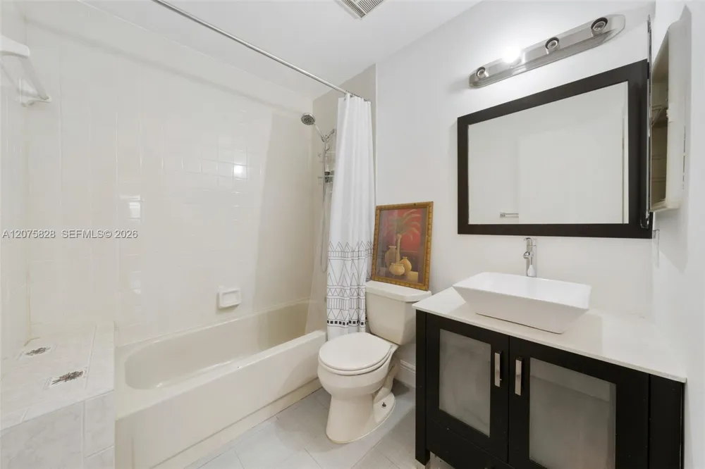 1401 NE 9th St #26 Fort Lauderdale, FL 33304