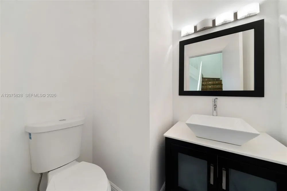 1401 NE 9th St #26 Fort Lauderdale, FL 33304
