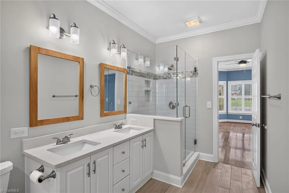7275 Cortney Glen Lane Lewisville, NC 27023