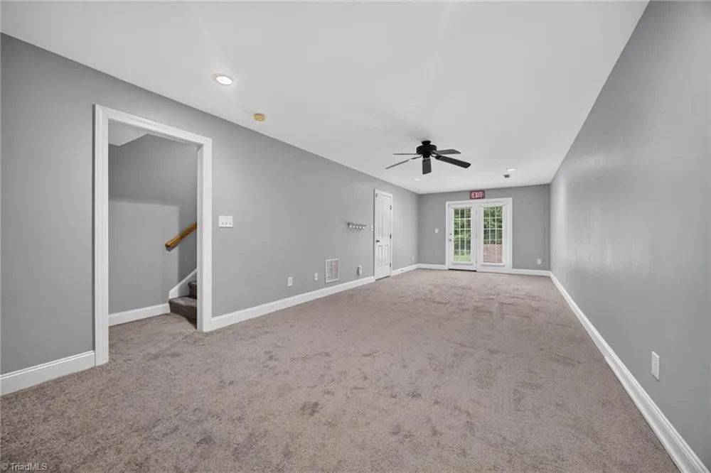 7275 Cortney Glen Lane Lewisville, NC 27023