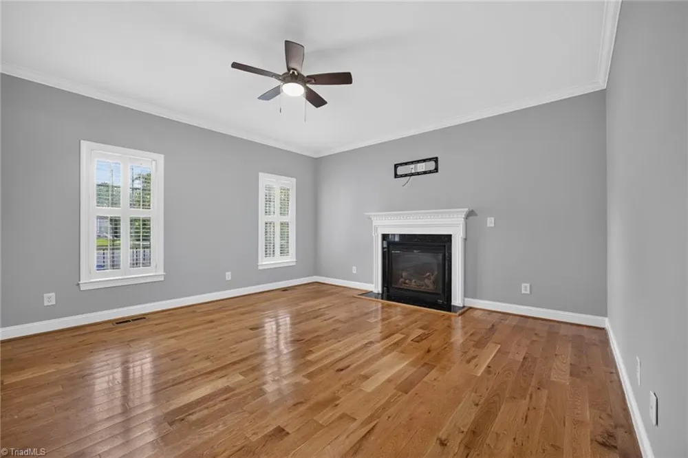 7275 Cortney Glen Lane Lewisville, NC 27023