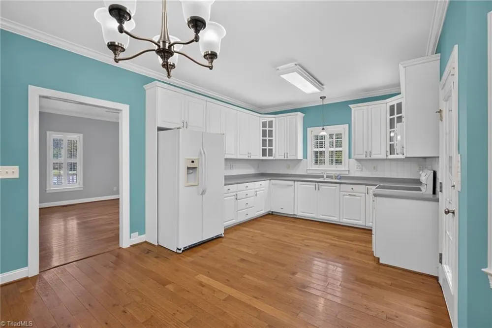7275 Cortney Glen Lane Lewisville, NC 27023