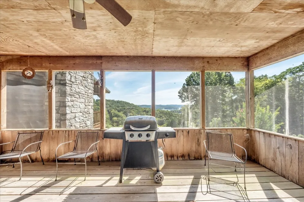7383 Dale Ridge Rd Lancaster, TN 38569